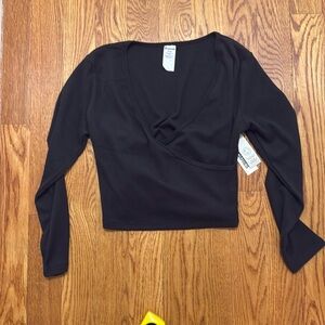 Women’s black waffle cross front sweater, XL